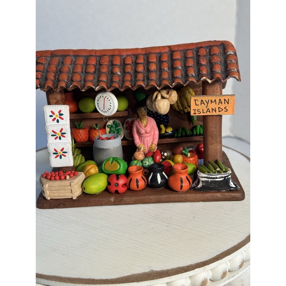 Clay Terra Cotta Street Market Fruit Stand Art Pottery Vintage Cayman‎ Painted